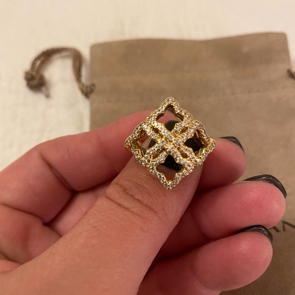 David Yurman 18k Gold Quatrefoil Ring - Picture 2 of 3